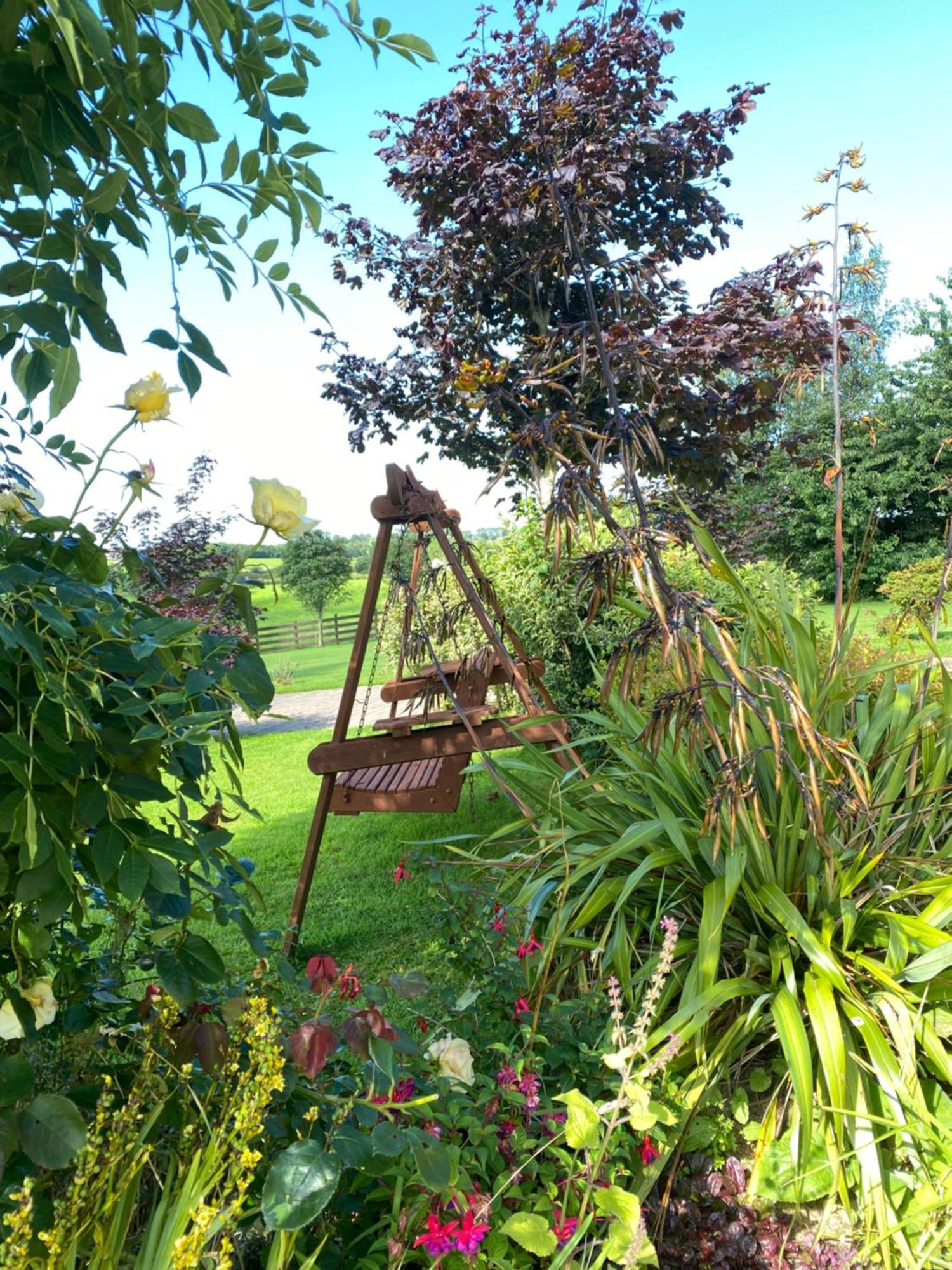 Windyridge Bed and Breakfast Aghagallon Exteriör bild